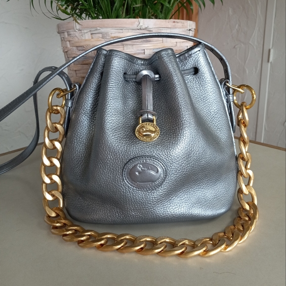 Dooney & Bourke 1980's Drawstring Bag. - Picture 14 of 16